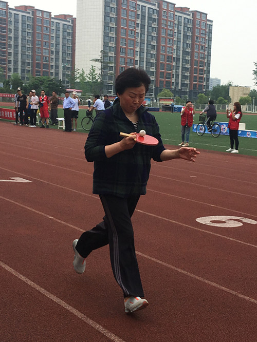 我院教职工积极参加2017年盐城工学院教职工运动会